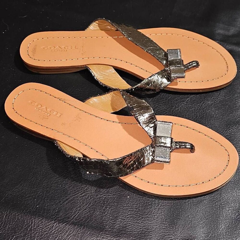 Coach Womens Silver Bow Flip‎ Flop Sandals 6.5